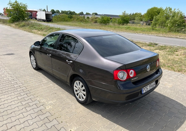 Volkswagen Passat cena 13900 przebieg: 252124, rok produkcji 2006 z Konin małe 106